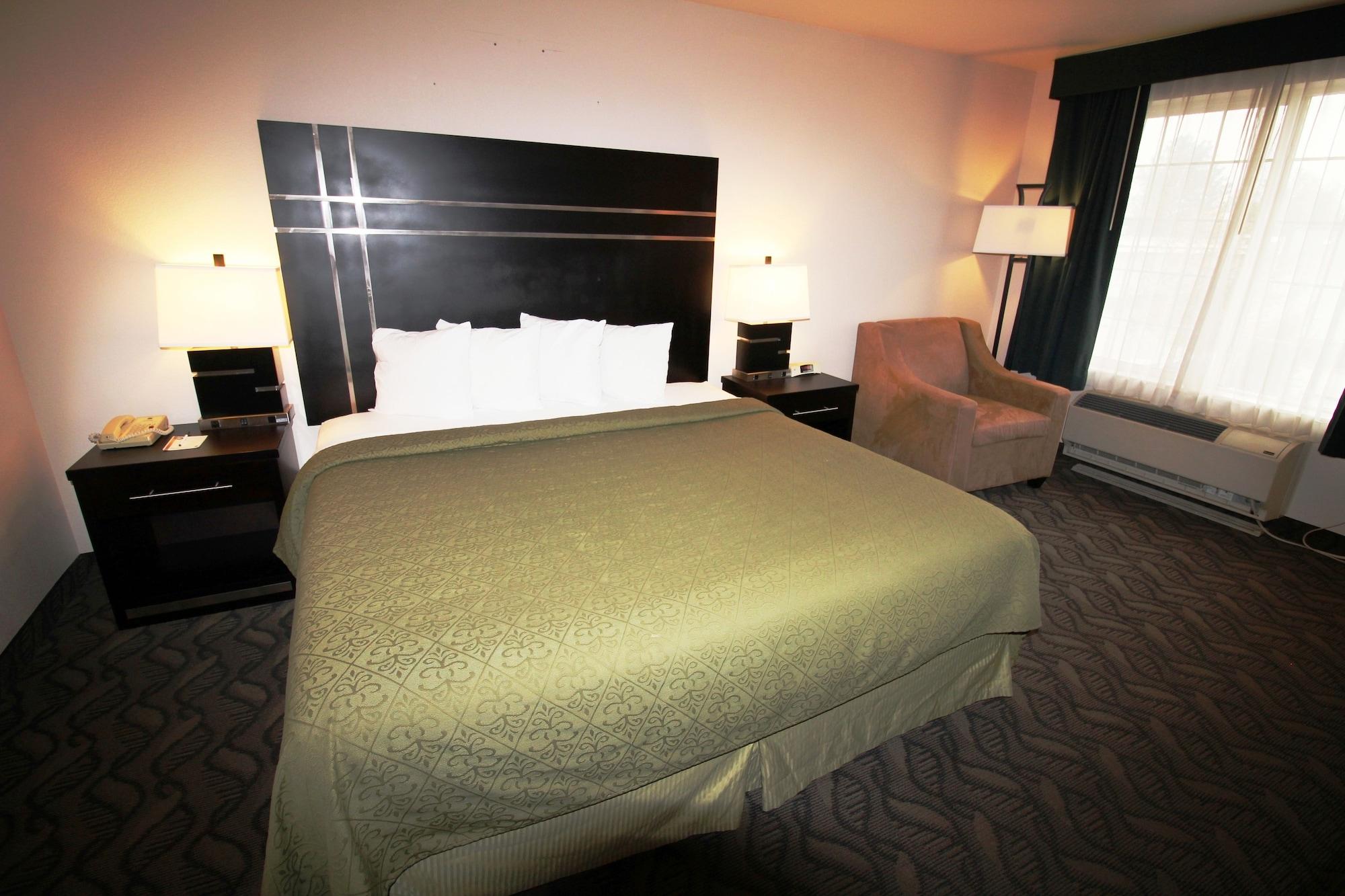Quality Inn & Suites Airport West Salt Lake City Exterior photo