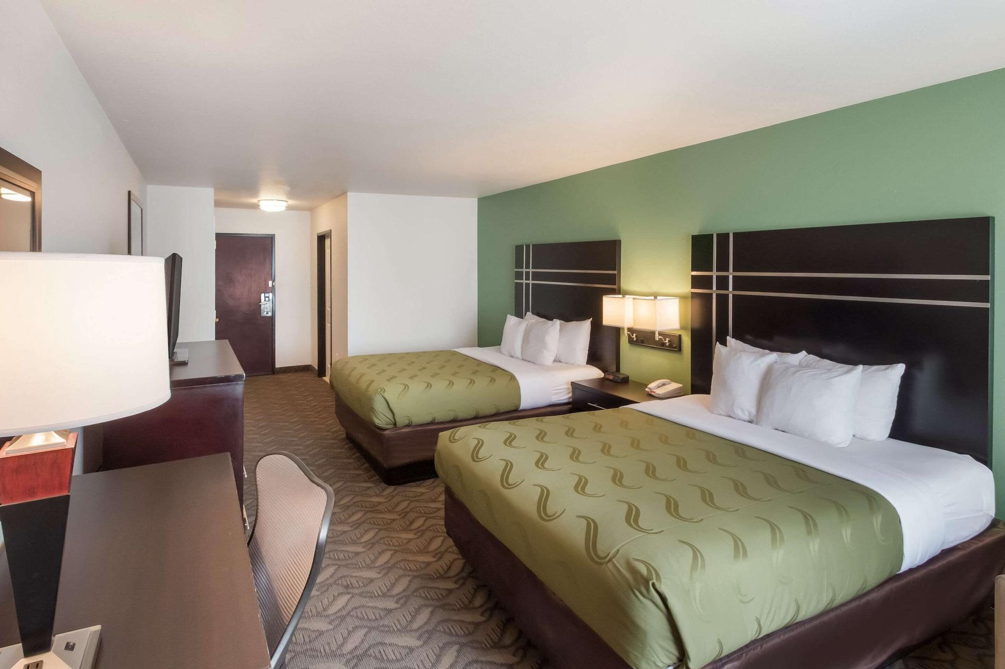 Quality Inn & Suites Airport West Salt Lake City Exterior photo